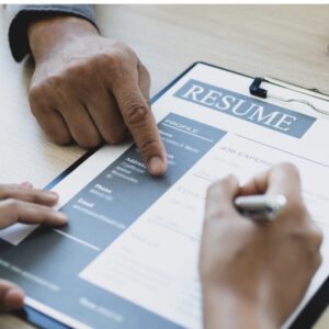 Read This Before Exaggerating on Your Resume